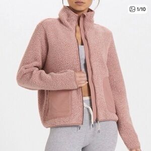 Vuori Women's Alpine Sherpa Pink Jacket